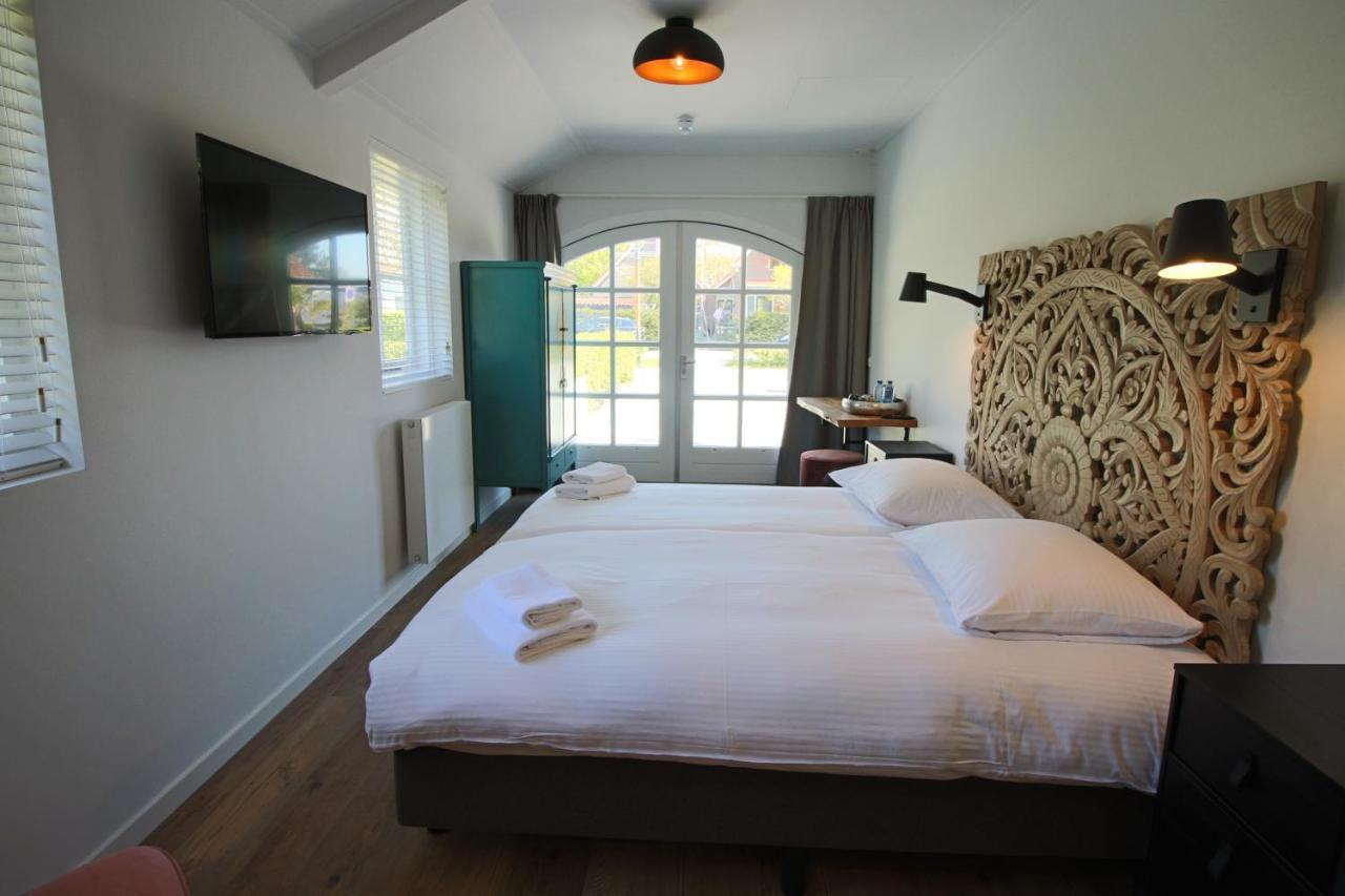 Strandhotel Dennenbos Hotel 3*